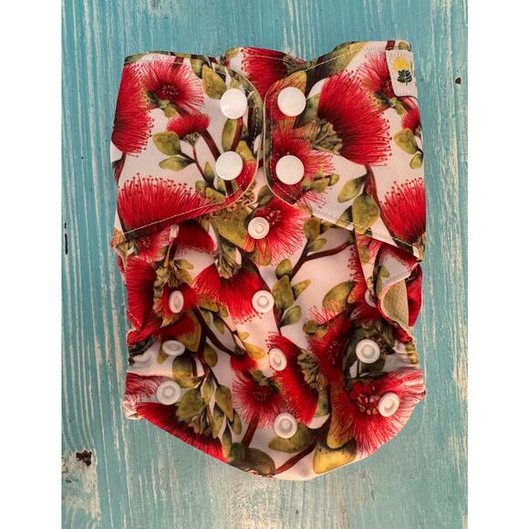 Kaleimamo Hawaii Kaiapa Paʻa (All-in-One Diaper / Swim Diaper) - Picture 2 of 7